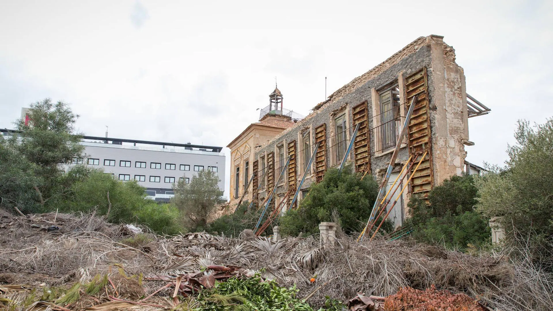 Las ruinas de la casa torre de Los Balcones en Torrevieja en imágenes La Verdad